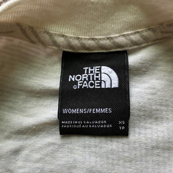 The North Face Top SIZE XS - Picture 2 of 4